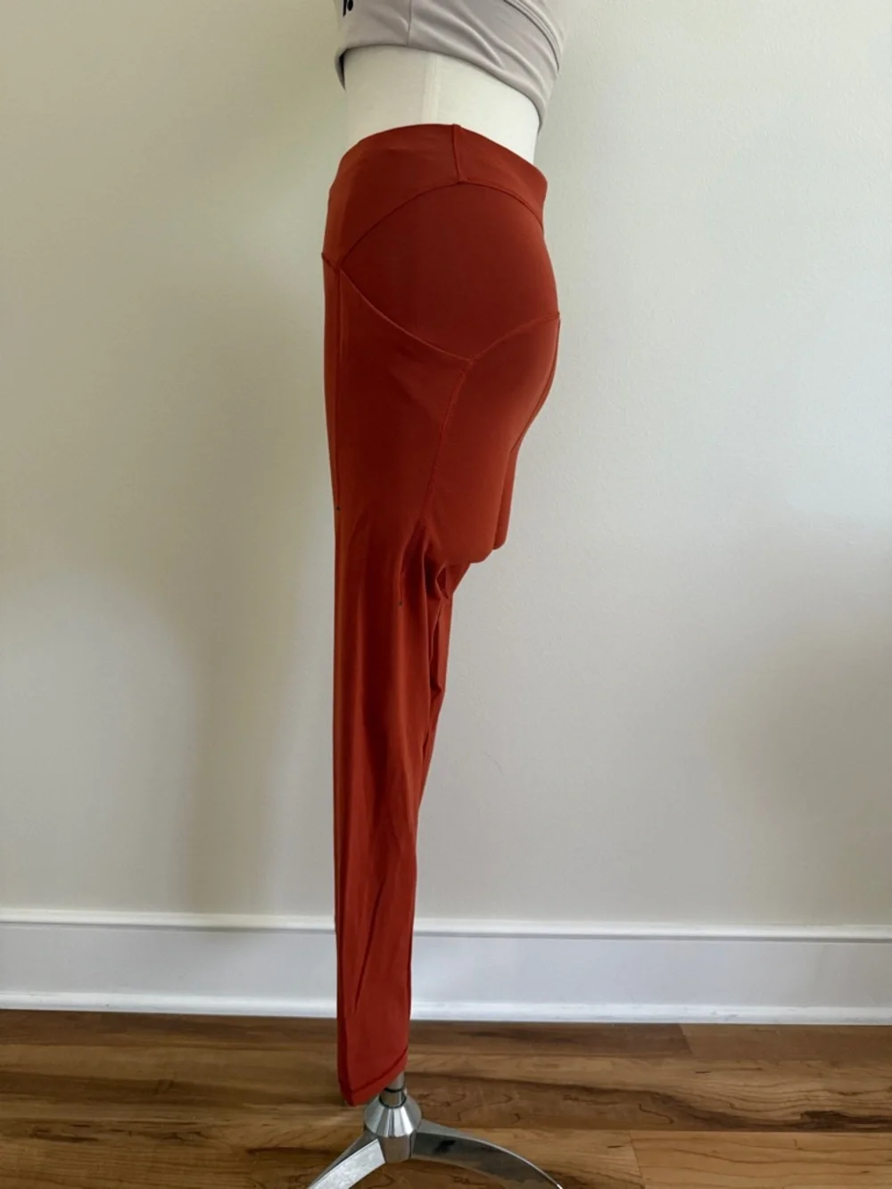 lululemon power-thru high rise tight leggings